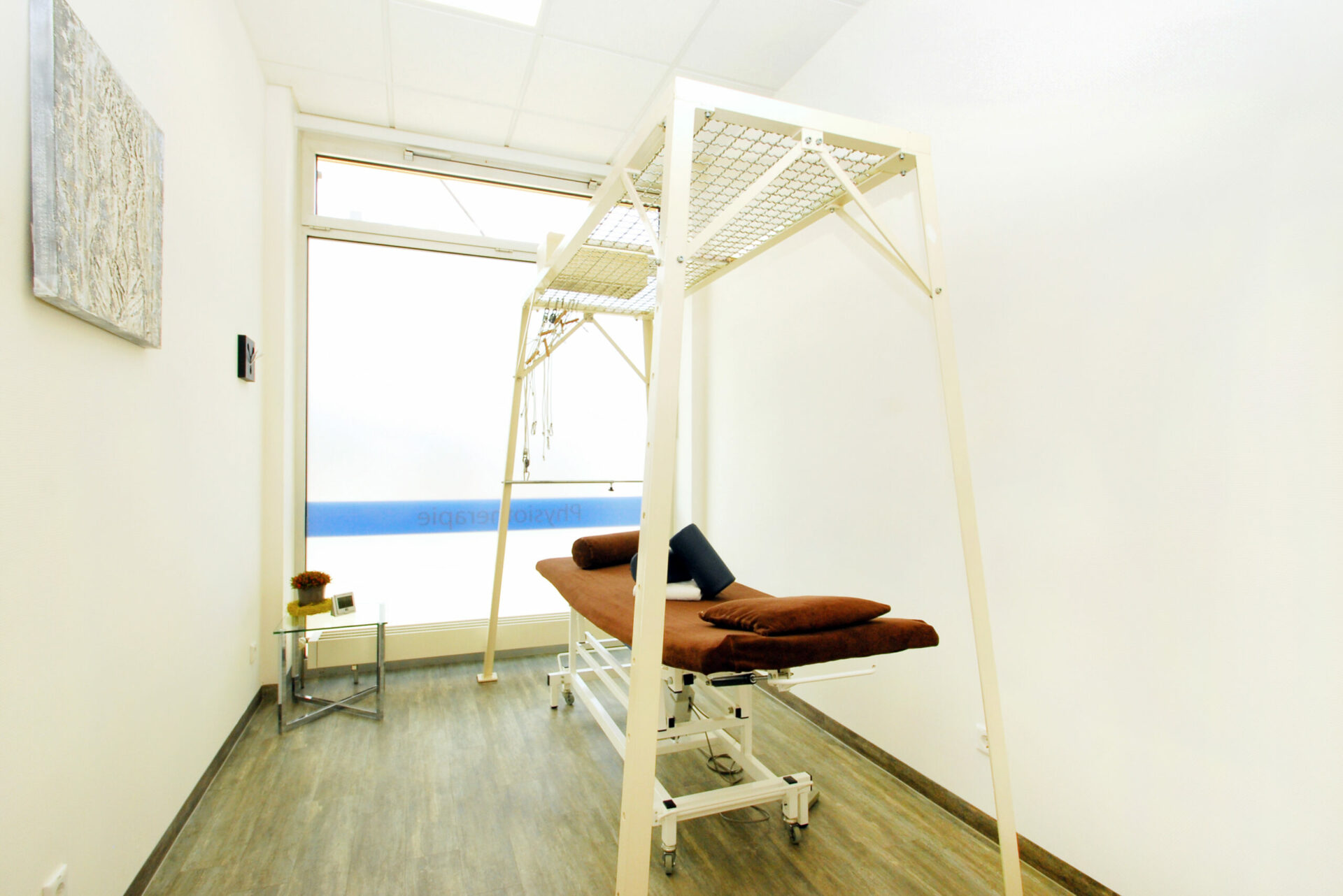 Behandlung Liege Schlingentisch Physiotherapie Donaueschingen Michaela Wehrle